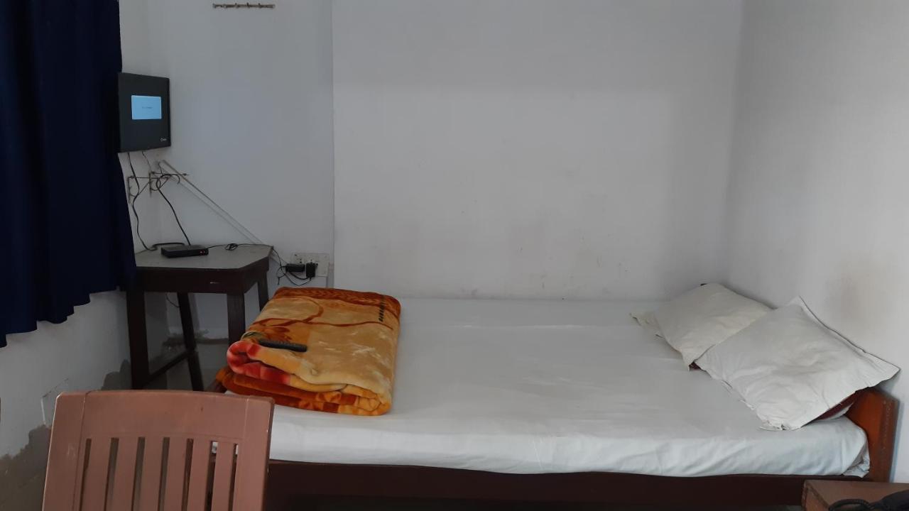 Hotel Yuvraj Patna  Zimmer foto